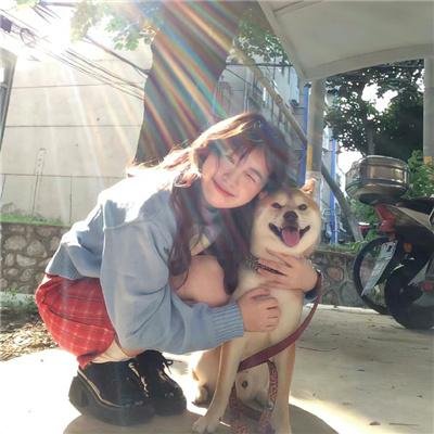 最近，妹妹的样子有点怪